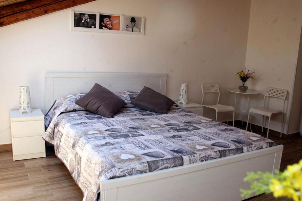 Il Tesoro Di Napoli B&B Extérieur photo